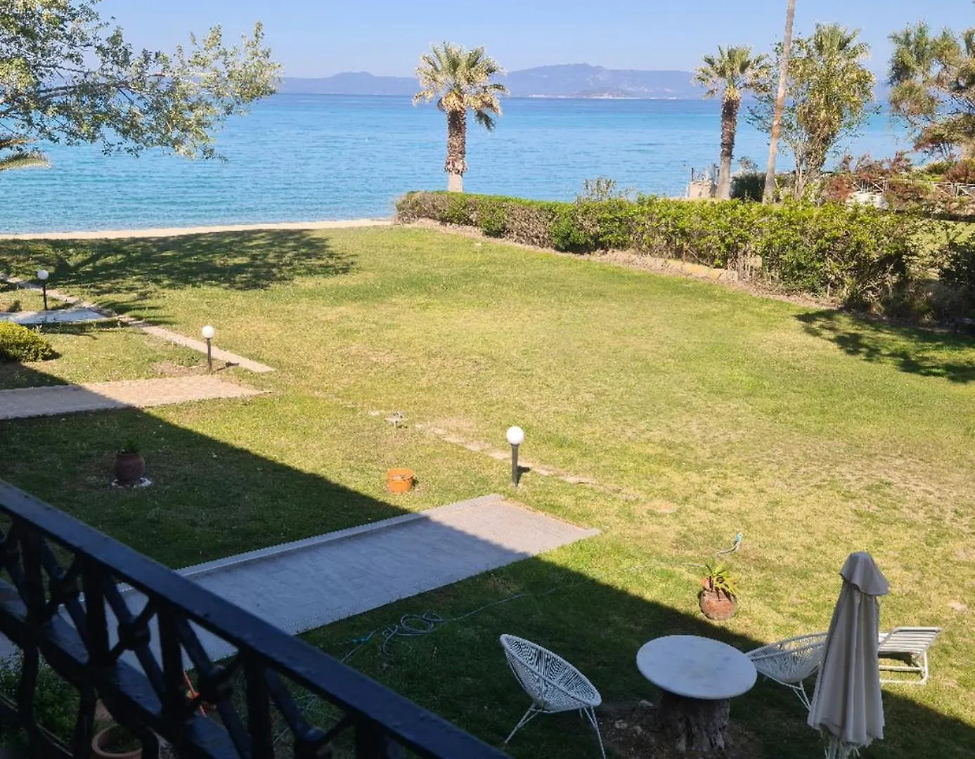 Akti Hanioti Villas