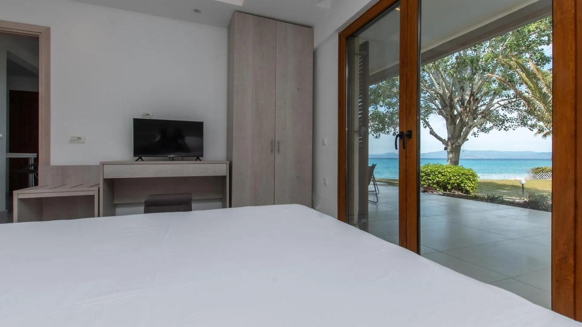 Akti Hanioti Villas Holiday home